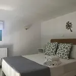 Romantic Loft 1 Ios