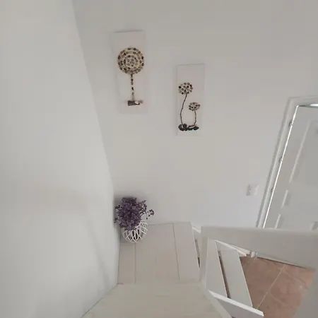 Romantic Loft 1 Ios